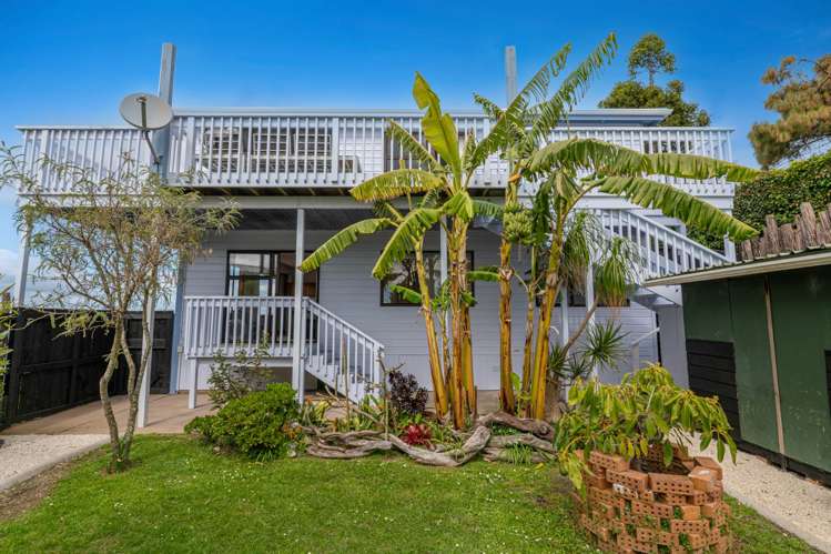 82 Shakespear Road Army Bay_2