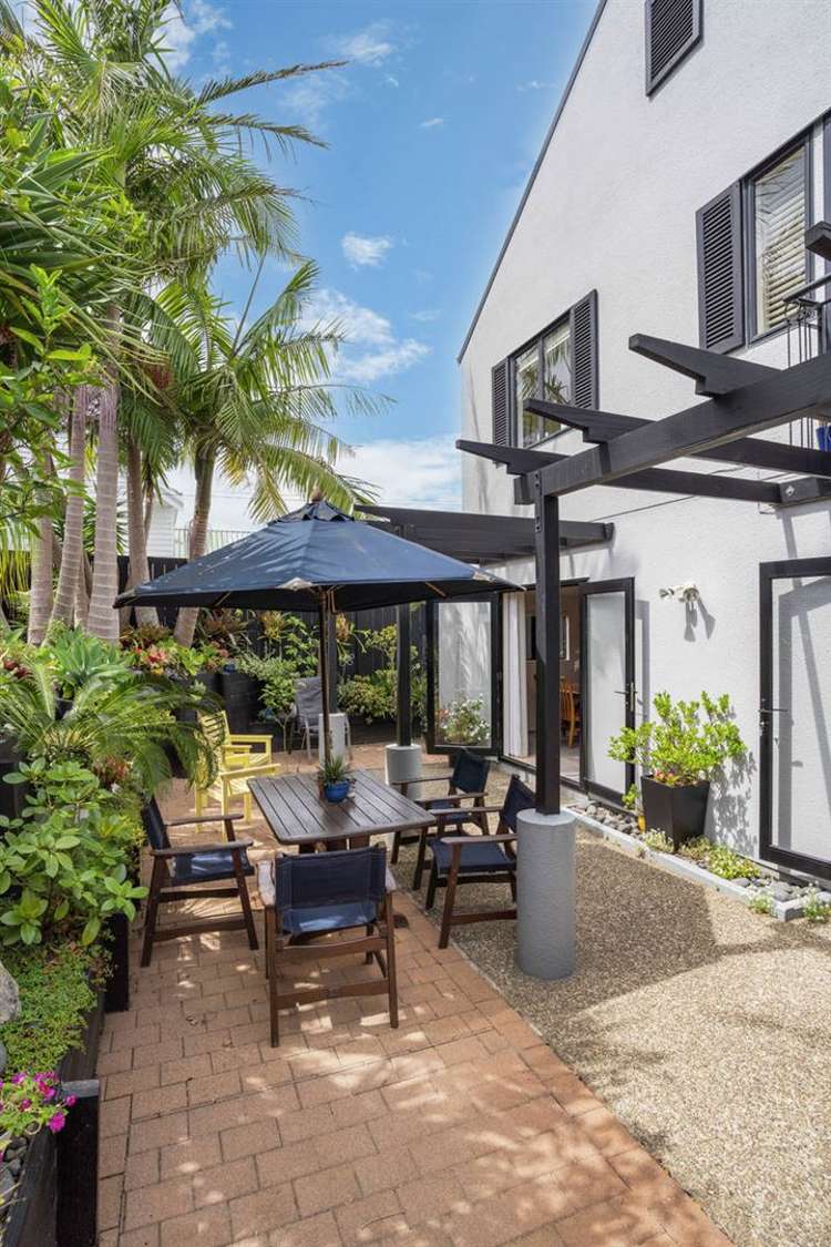 2/11 Paparoa Road Cockle Bay_27