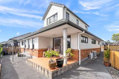 1 Richmond Street_1