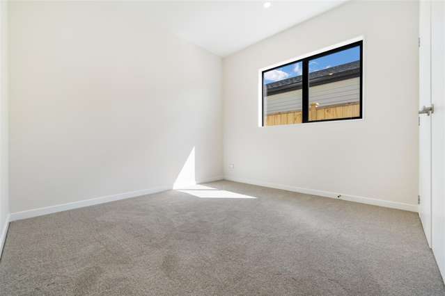 44 Whakairo Crescent Gulf Harbour_2