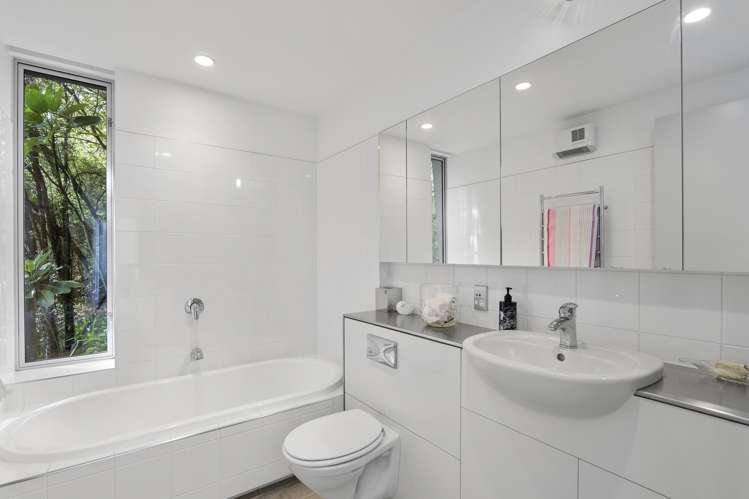 12a Valley View Mount Pleasant_23