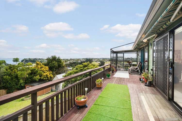 8 Kauri Road Stanmore Bay_3