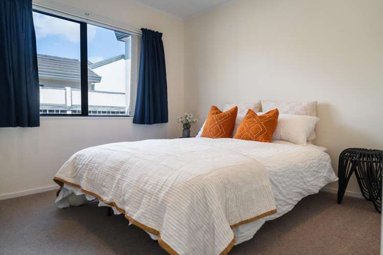 4 Regent Way Taradale_15