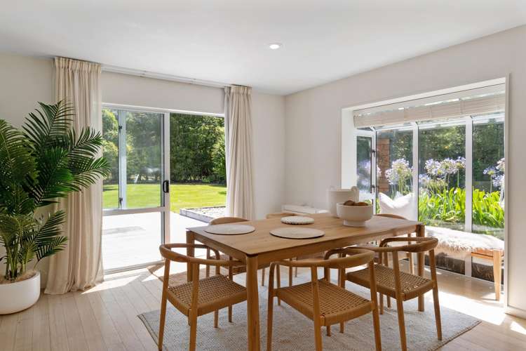 533 Johns Road Harewood_9