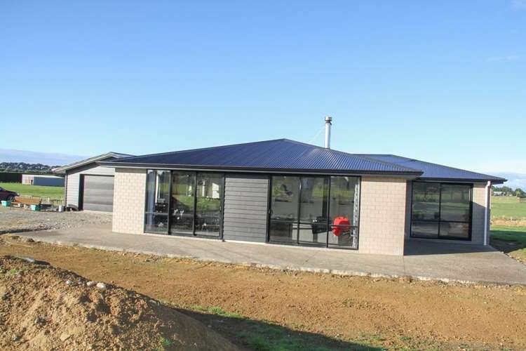 228e Roslyn Road Roslyn Bush_21