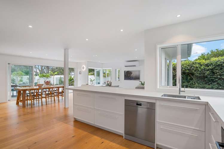 27 Maygrove Drive Orewa_12