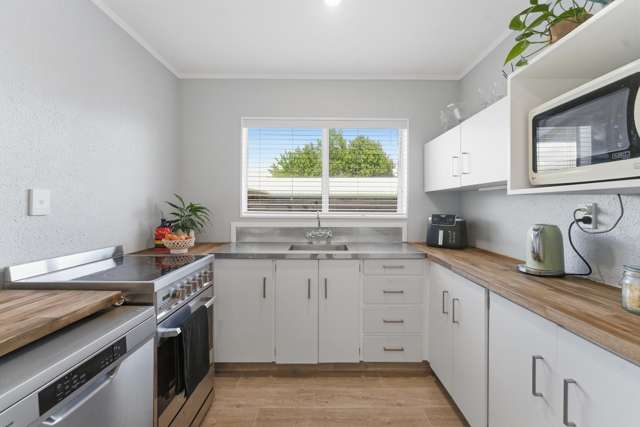 114 Windermere Drive Poike_2