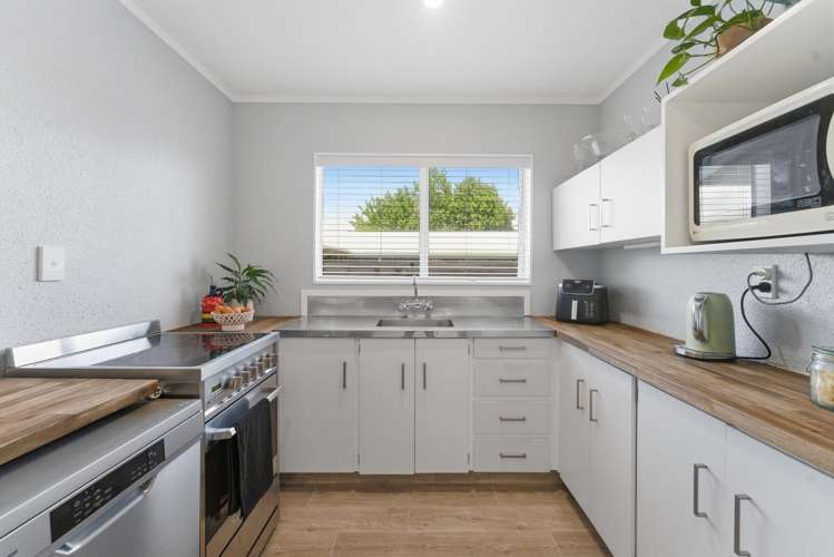 114 Windermere Drive Poike_2