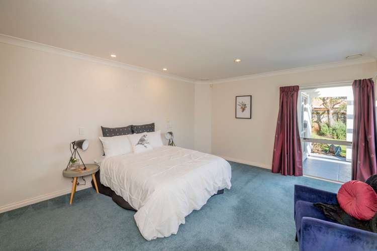 126 Guildford Drive Paraparaumu Beach_14