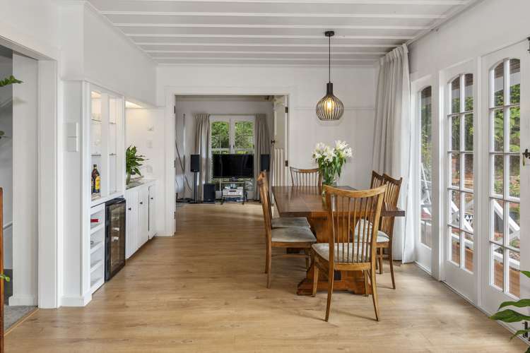 74 Scenic Drive Titirangi_7