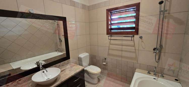 Address withheld Denarau_28