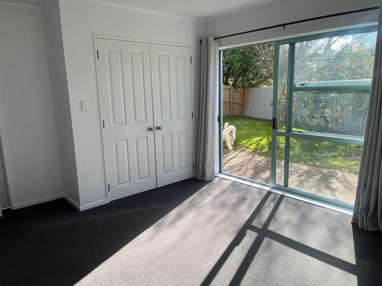 2/7 Marbeth Court Botany Downs_7