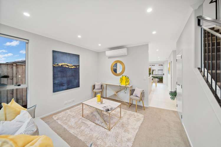 3 Matairangi Avenue Totara Heights_6