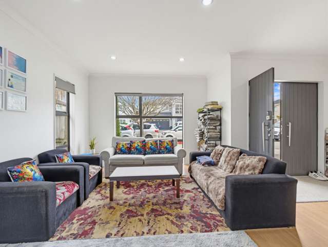 11 Carrickdawson Drive Flat Bush_4
