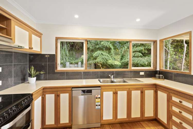 12 Chanel Grove Waterloo_7