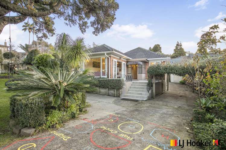 47 Hillsborough Road Hillsborough_12