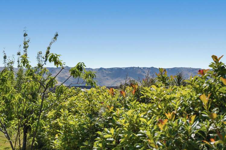 10 Missy Crescent Mount Pisa_22