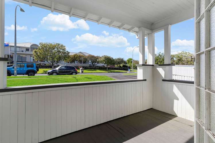 24 Woodward Road Mt Albert_9
