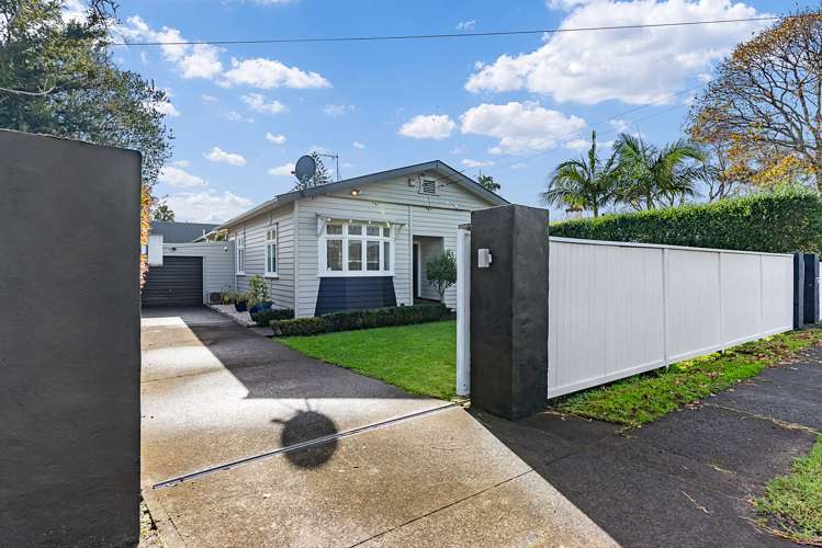 176 Grey Street Onehunga_23