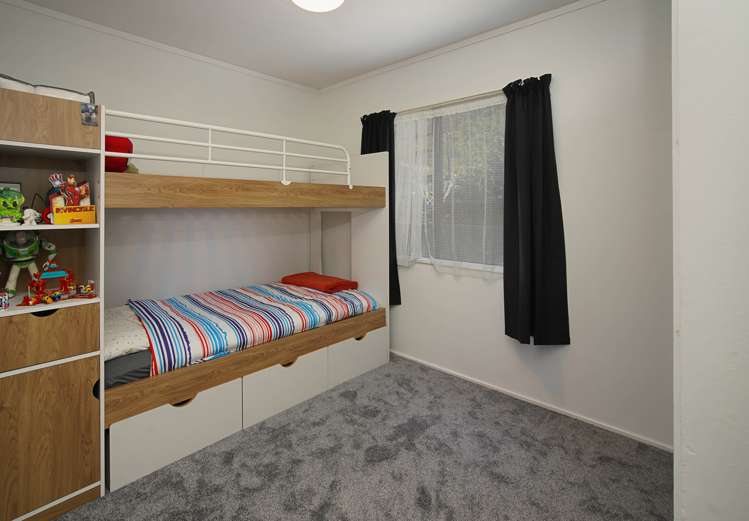 5 Hillside Lane The Brook_10