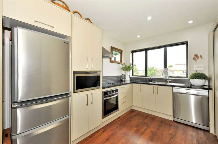 2/82 Packe Street Edgeware_5