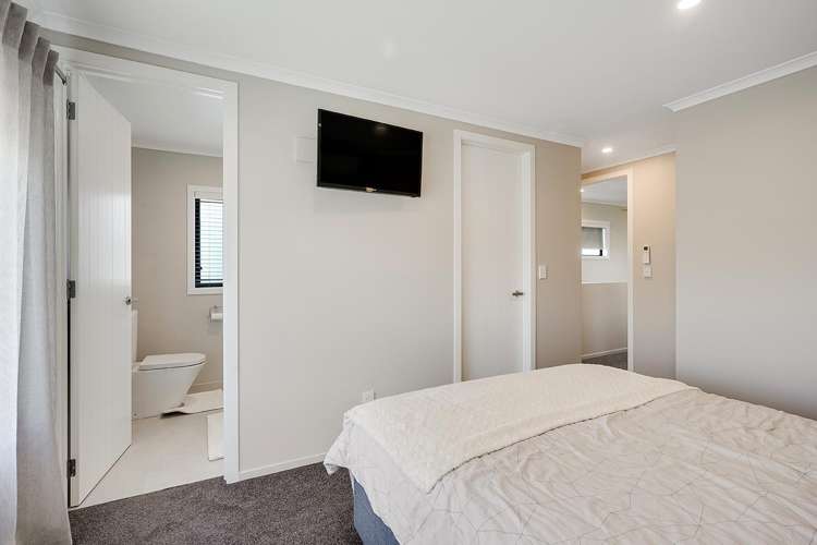 13 Kakariki Lane Rototuna North_11