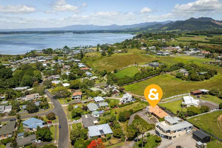 2 Denby Close Athenree_13