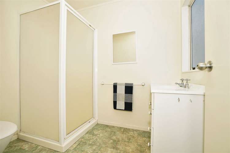 37 Millthorpe Crescent Pukete_12