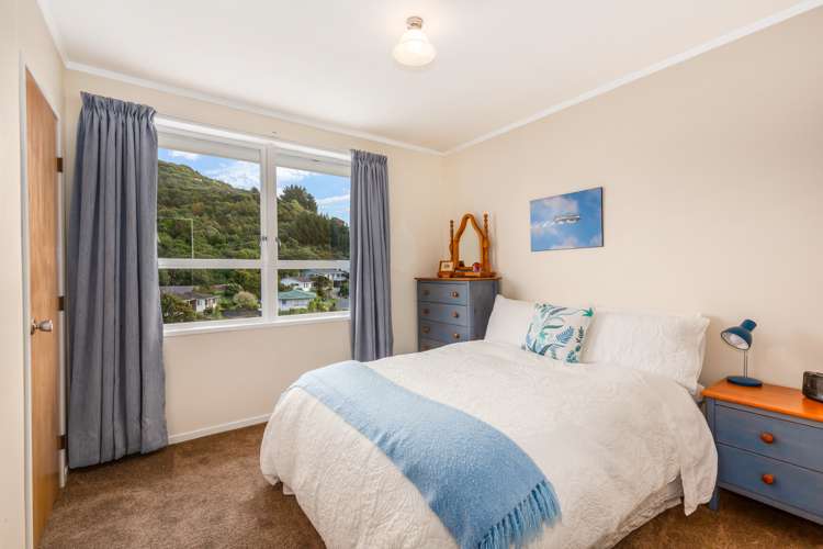 14 Compass Way Whitby_12