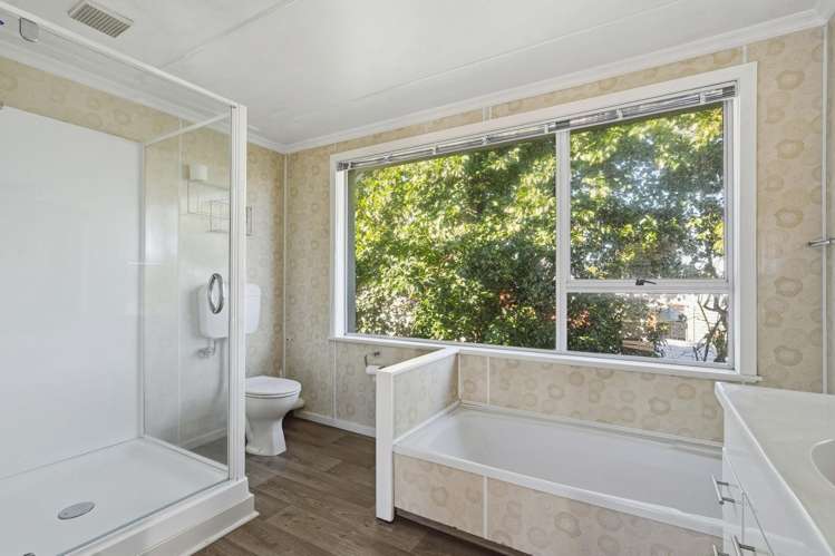 206 Kelvin Street Avenal_16