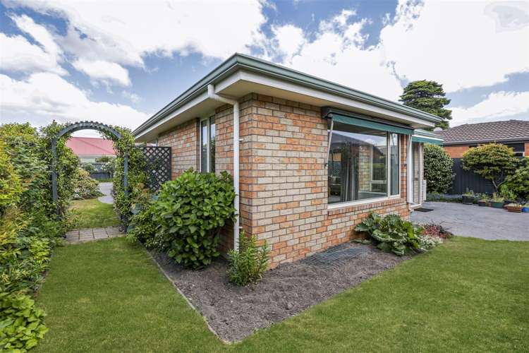 6 Ashmore Lane Strowan_16