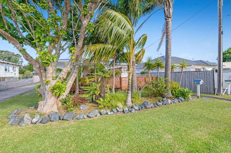 5a Melanie Place Orewa_7