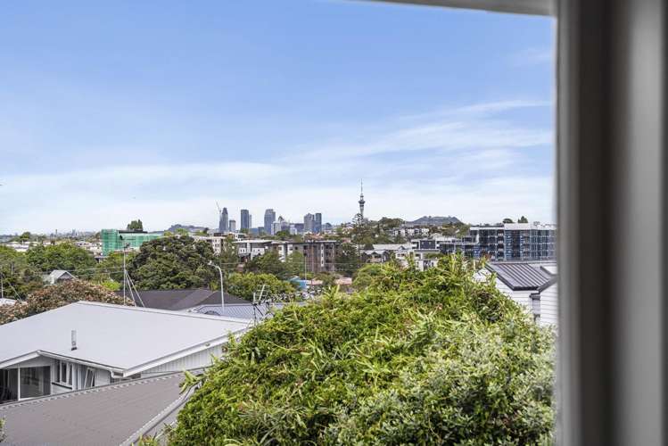 1/7 Ellen Avenue Hillcrest_1