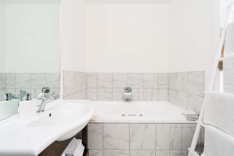 37 The Crescent Roseneath_15