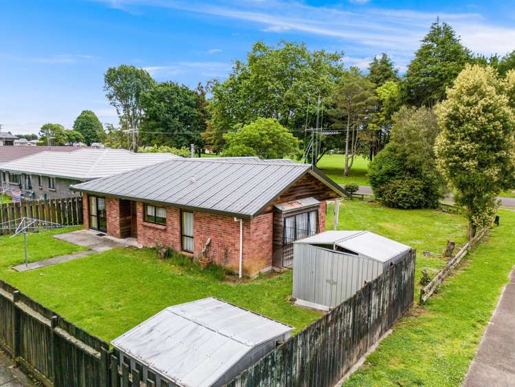 50 Tennyson Street Leamington_14