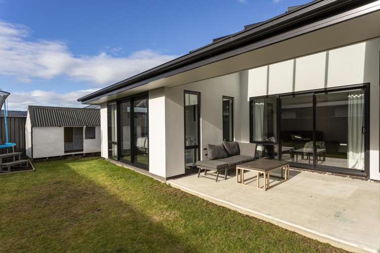 10 Neil Collins Lane Mosgiel_24