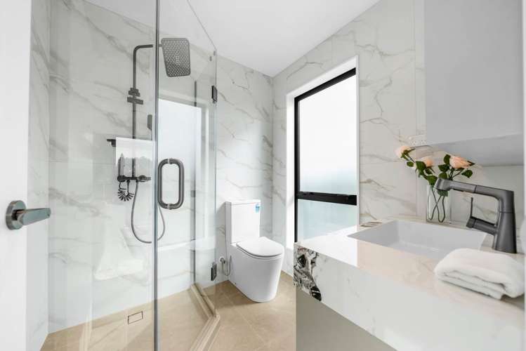 2 Hughs Way Flat Bush_24