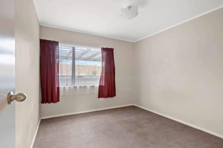 242 Waitemata Drive Ranui_9