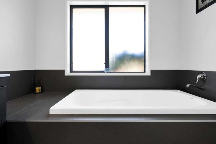 9 Huetu Place Bell Block_28