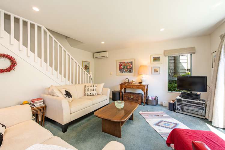 2/42 Madras Street Khandallah_15