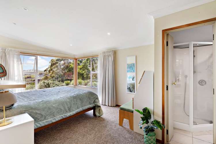 272 Redoubt Road Totara Park_13