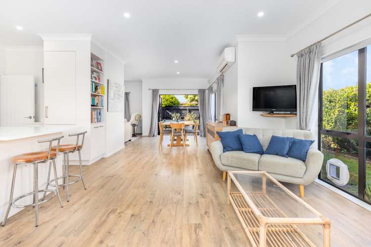 2 Georgia Grove Paraparaumu_6