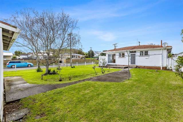 11 Matapouri Road Mangere Bridge_4