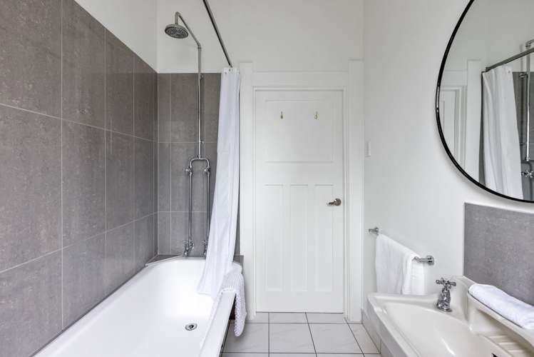 24a Jull Street Napier South_19