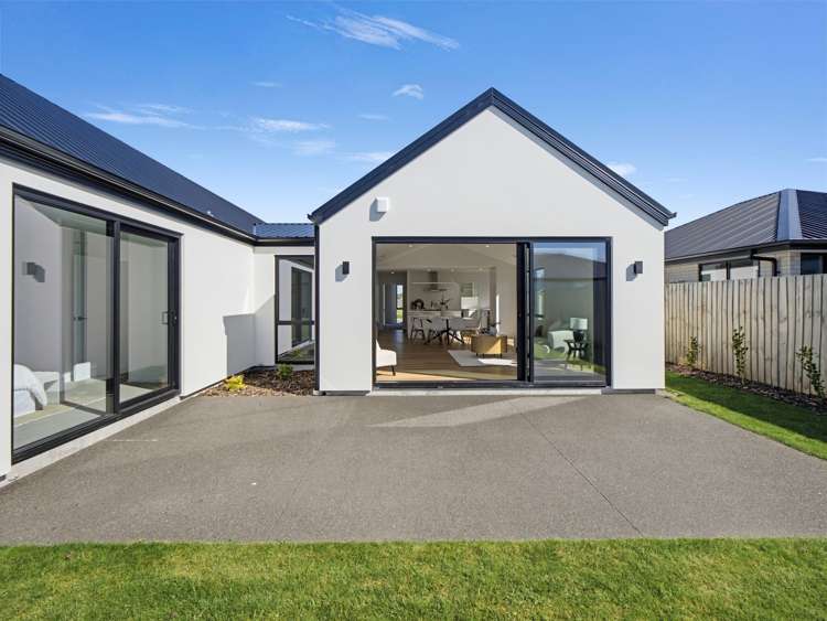 6 Salkeld Place Woodend - Waimakariri_31