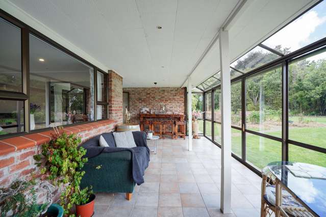 132 Grant Road Otatara_2