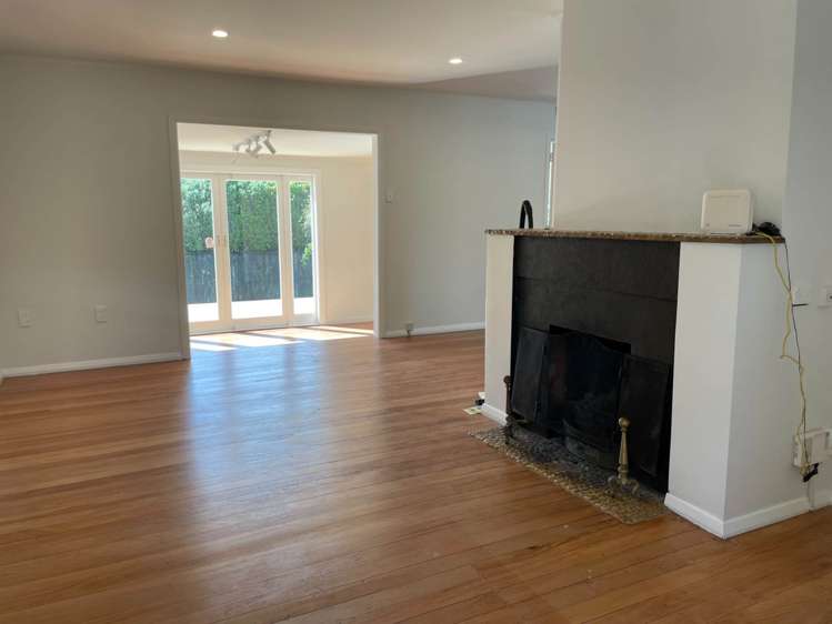 161 Te Atatu Road Te Atatu South_16