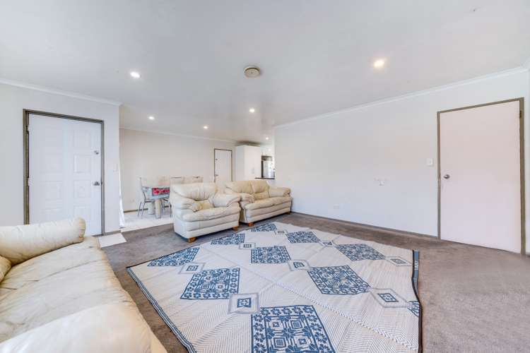 22 Enuamanu Road Favona_8