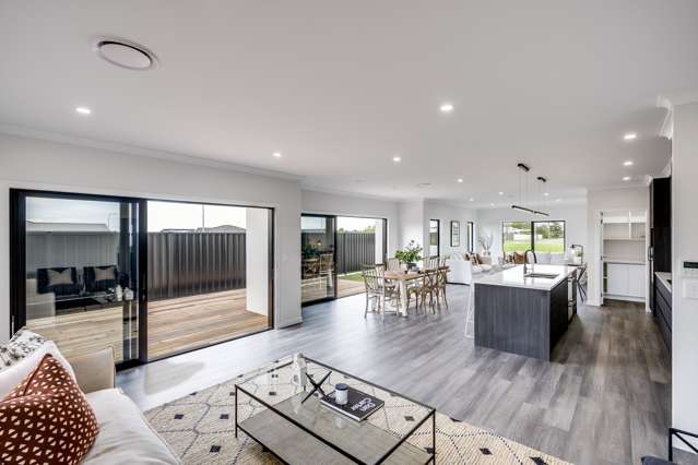 15 Arihi Crescent Frimley_4