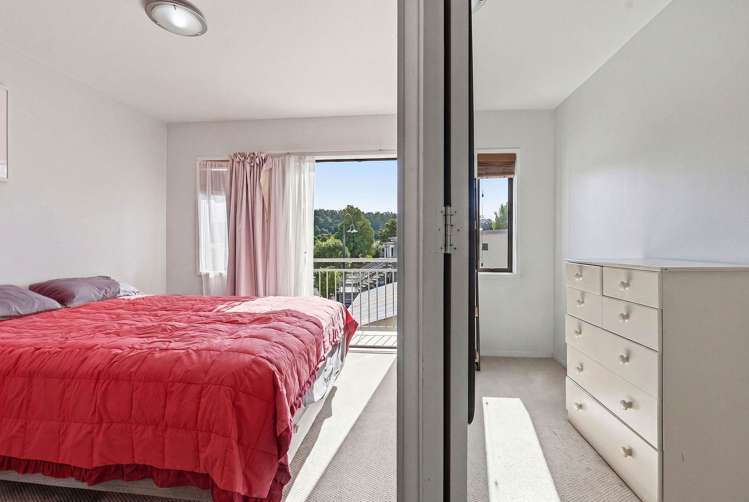 30/92 Bush Road Albany_8